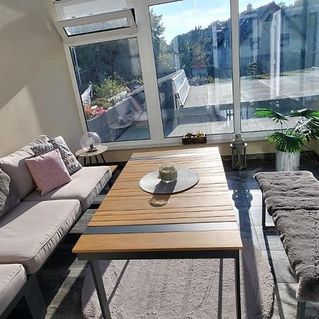 Komfortabele Ferienwohnung In Ruhiger Lage ซาสนิทซ์ ภายนอก รูปภาพ
